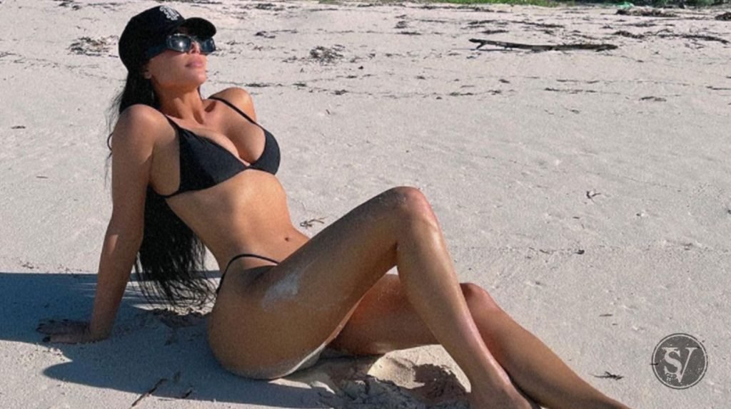 Kim kardashian Soaking-in-the-sun