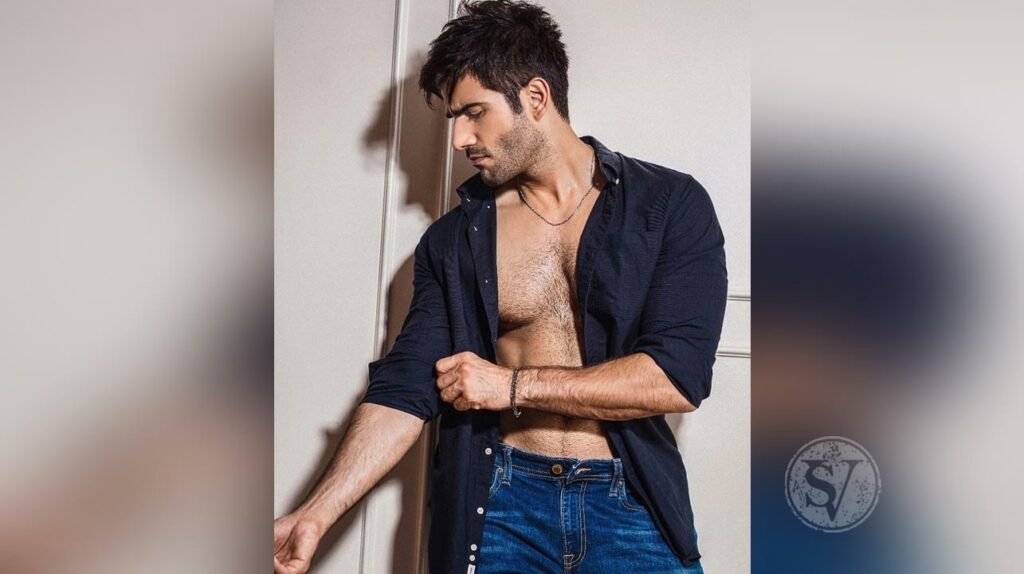 India's Male Model - Karan-Tacker