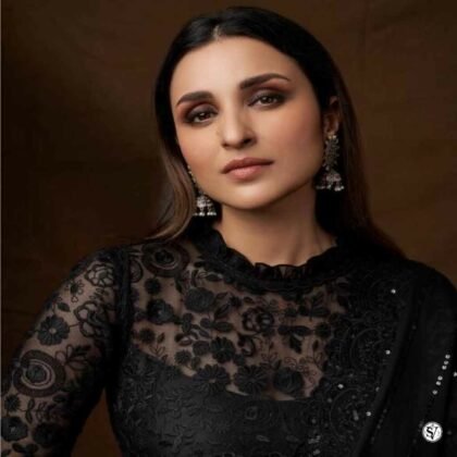 Parineeti plays Chamkila's wife